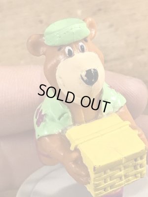 90年代頃のヨギベアのビンテージのミールトイ