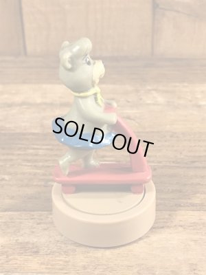 90年代頃のヨギベアのビンテージのミールトイ