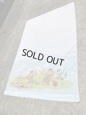 70年代頃のハンナバーベラのヨギベアのビンテージのフラットシーツ