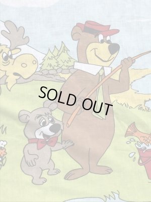 70年代頃のハンナバーベラのヨギベアのビンテージのフラットシーツ