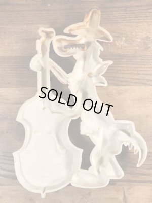 70年代頃のハンナバーベラのハックルベリーハウンドのビンテージの壁掛け