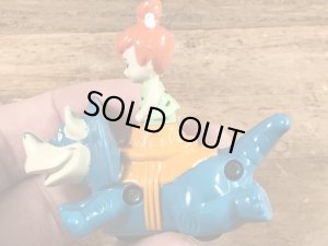 90’sのフリントストーンのペブルスのヴィンテージのハッピーミールトイ