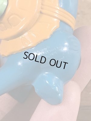 90年代頃のフリントストーンのペブルスのビンテージのミールトイ