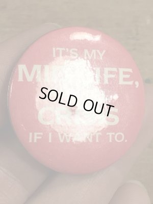 80年代頃のホールマーク社製のメッセージが書かれたビンテージの缶バッジ