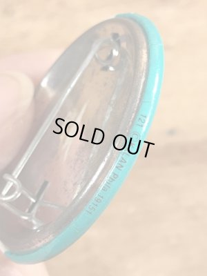 80’sのLet's Talk Tunaのメッセージが書かれたヴィンテージの缶バッチ