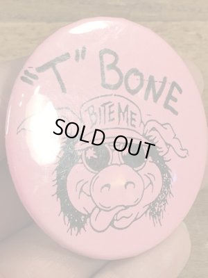 80年代頃のBite Meのブタが描かれたビンテージの缶バッジ