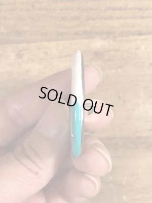 80年代頃のLet's Talk Tunaのメッセージが書かれたビンテージの缶バッジ