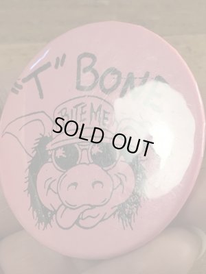 80’sのBite Meのブタが描かれたヴィンテージの缶バッチ