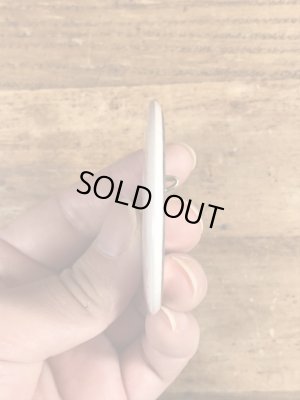 80年代頃のI Am The Designated Driverのメッセージが書かれたビンテージの缶バッジ