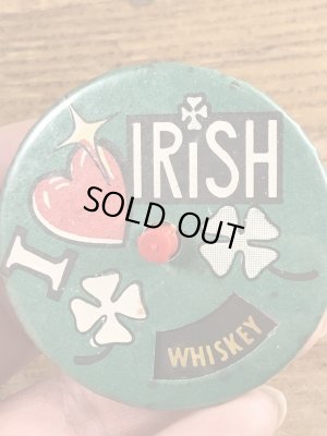 80年代頃のルーレットが付いたビンテージの缶バッジ