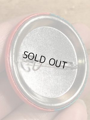 80’sのWhat's So Goddamned Terrific About...のメッセージが書かれたヴィンテージの缶バッチ