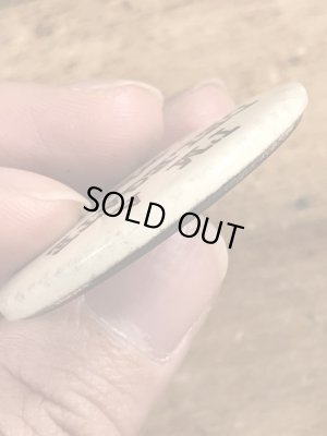 60年代頃のメッセージが書かれたビンテージの缶バッチ