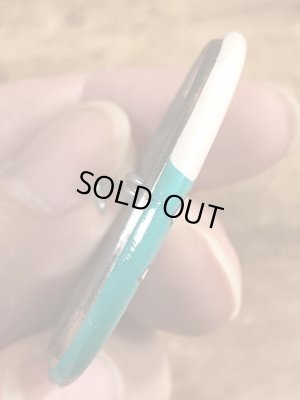 80’sのLet's Talk Tunaのメッセージが書かれたヴィンテージの缶バッチ