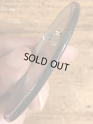 80'sのDon't Bug Me, Bug Stella!のメッセージが書かれたビンテージの缶バッジ