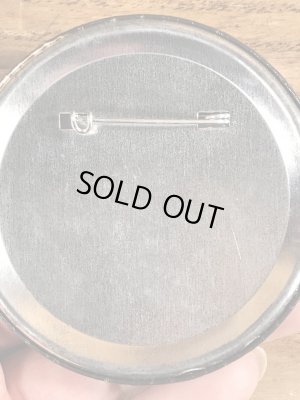 80'sのDon't Bug Me, Bug Stella!のメッセージが書かれたビンテージの缶バッジ