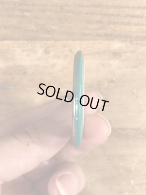 80年代頃のWhat's So Goddamned Terrific About...のメッセージが書かれたビンテージの缶バッジ