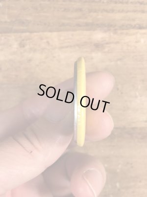 80年代頃のパニック!のメッセージが書かれたビンテージの缶バッジ