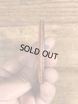 80年代頃のホールマーク社製のエンジェルが描かれたビンテージの缶バッジ