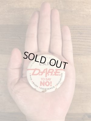 80年代頃の薬物乱用抵抗教育のヴィンテージの缶バッチ