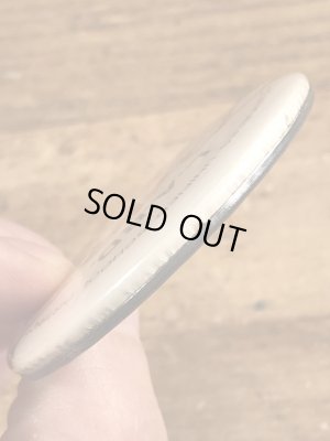 80年代頃の薬物乱用抵抗教育のヴィンテージの缶バッチ