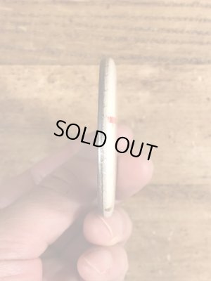 80年代頃の薬物乱用抵抗教育のヴィンテージの缶バッチ