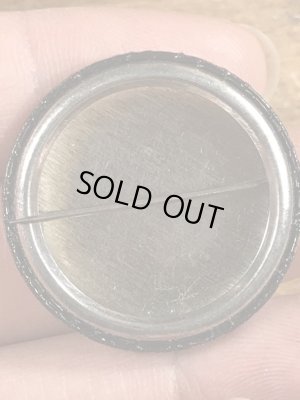 80’sのボンジュールと書かれたヴィンテージの缶バッチ