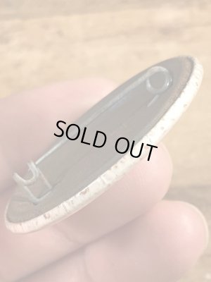 80’sのDepression's Over...のメッセージが書かれたヴィンテージの缶バッチ