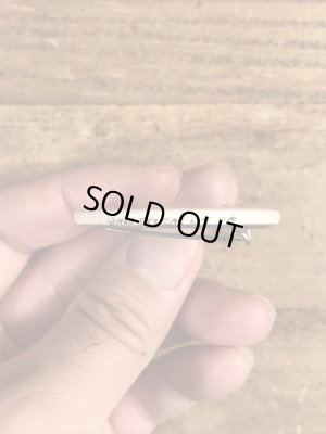 80’sのU.S.Food & Drug Administration Cocaine Research Dept.のメッセージが書かれたヴィンテージの缶バッチ