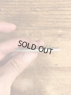 80'sのYouth Is Wasted On The Young.のメッセージが書かれたビンテージの缶バッジ