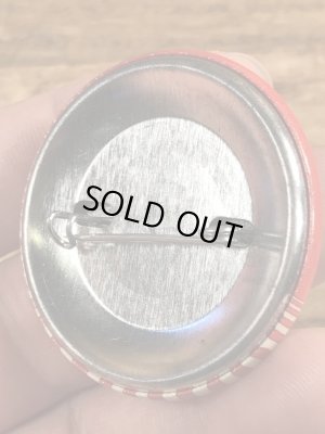 80年代頃のケンタッキーの皮肉のメッセージが書かれたヴィンテージの缶バッチ