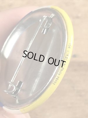 80’sのI Could Use A Good Laugh...のメッセージが書かれたヴィンテージの缶バッチ