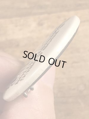 80年代頃のU.S.Food & Drug Administration Cocaine Research Dept.のメッセージが書かれたビンテージの缶バッジ