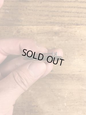 80’sのSame Shit Different Dayのメッセージが書かれたヴィンテージの缶バッチ