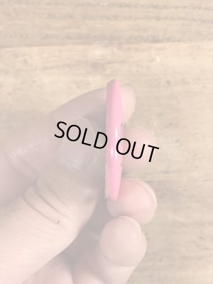 80年代頃のCowabunga Dude!のメッセージが書かれたヴィンテージの缶バッチ