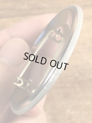 80'sのYouth Is Wasted On The Young.のメッセージが書かれたビンテージの缶バッジ