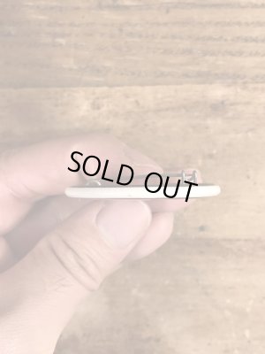 80'sのNo Grumpsのメッセージが書かれたビンテージの缶バッジ