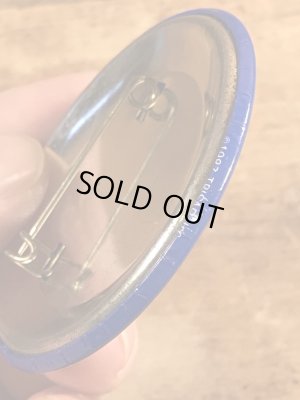 80'sのAt My Age I Don't Have To Act Responsible!のメッセージが書かれたヴィンテージの缶バッチ