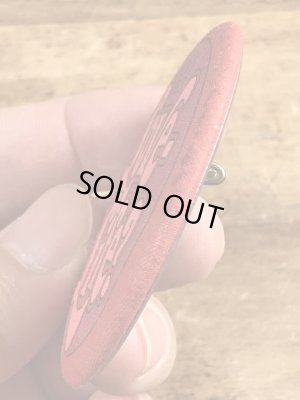 80年代頃のホールマーク社製のメッセージが書かれたビンテージの缶バッジ