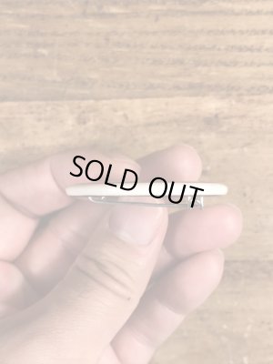 80'sのNo Grumpsのメッセージが書かれたビンテージの缶バッジ