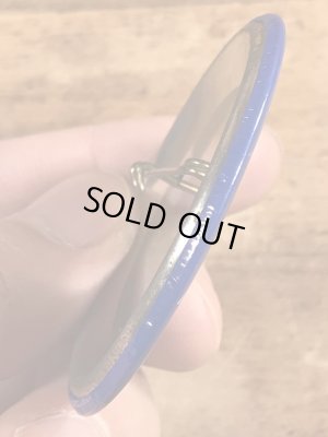 80'sのAt My Age I Don't Have To Act Responsible!のメッセージが書かれたヴィンテージの缶バッチ