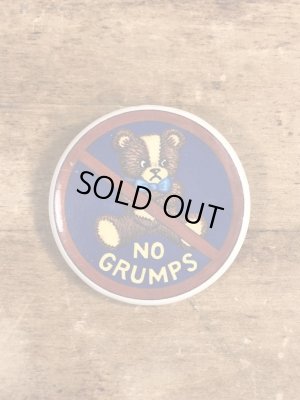 80年代頃のNo Grumpsのメッセージが書かれたヴィンテージの缶バッチ