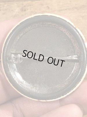 80'sのSit On A Happy Faceのメッセージが書かれたヴィンテージの缶バッチ