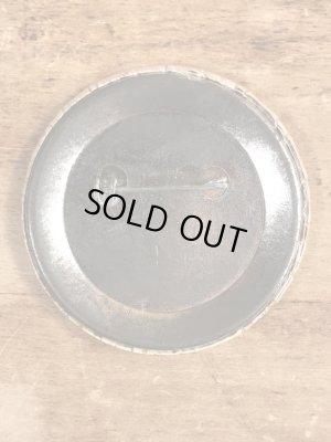 80's のI Am A Nympho Incase Of An... のメッセージが書かれたビンテージの缶バッジ