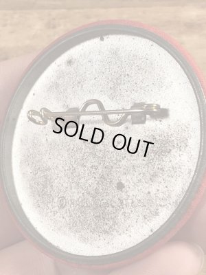 80年代頃のホールマーク社製のメッセージが書かれたビンテージの缶バッジ