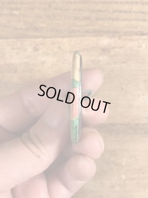 80年代頃のPut A Little Fun In Your Life-Me.Me.Meのメッセージが書かれたヴィンテージの缶バッチ