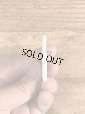 80年代頃のFuck You Fuck Me Fuck Everybodyのメッセージが書かれたヴィンテージの缶バッチ