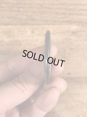 80年代頃のSounds Like Bullshit To Meのメッセージが書かれたヴィンテージの缶バッチ