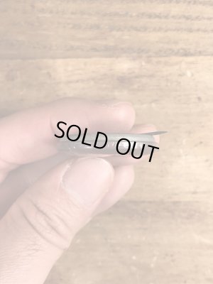 60~70'sのWomen Should Be Obscene & Not Heardのメッセージが書かれたヴィンテージの缶バッチ