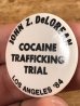 80年代頃のジョンデロリアンのコカイン密売裁判のビンテージの缶バッジ