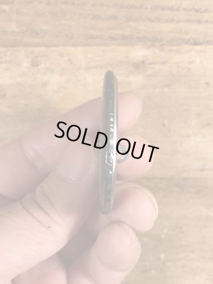 80年代頃の企業物のビンテージの缶バッジ